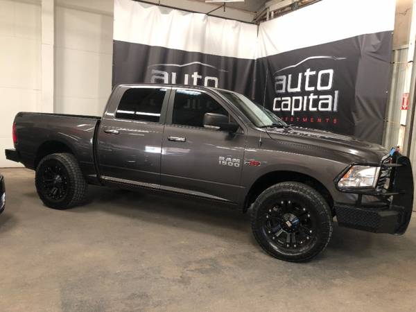 2015 Ram 1500 2WD Crew Cab 140.5" Lone Star for sale in Fort Worth, TX – photo 2