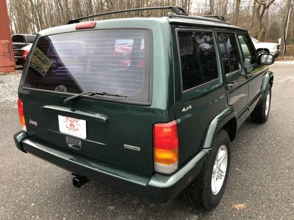 2001 *Jeep* *Cherokee* *Limited 4x4* Forest Green Pe - cars & trucks... for sale in Johnstown , PA – photo 3