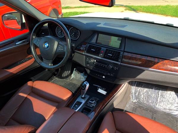 2013 BMW X5 - AWD * 3rd Row Seating* DVD * HUGE Sunroof * NAVI * White for sale in Madison, WI – photo 17