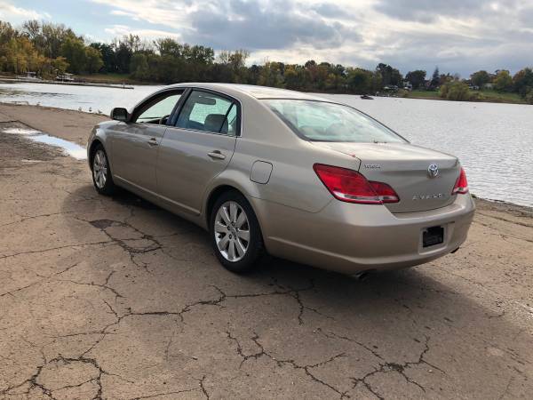 2007 Toyota Avalon - cars & trucks - by owner - vehicle automotive... for sale in West Hartford, MA – photo 2