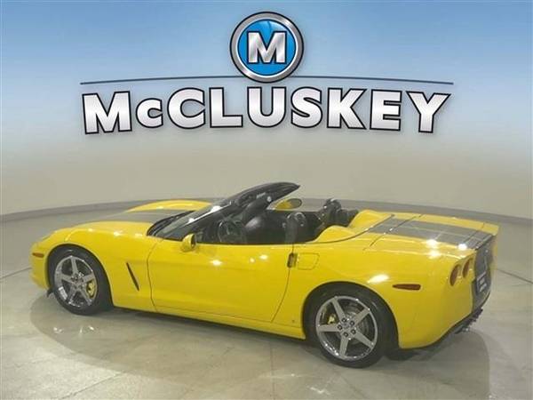 2007 Chevrolet Corvette Base - Velocity Yellow Tintcoat convertible for sale in Cincinnati, OH – photo 17