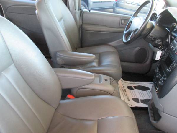 2005 Dodge Grand Caravan SXT Premium Minivan/1 Az Owner/Clean Car Fax for sale in Phoenix, AZ – photo 9