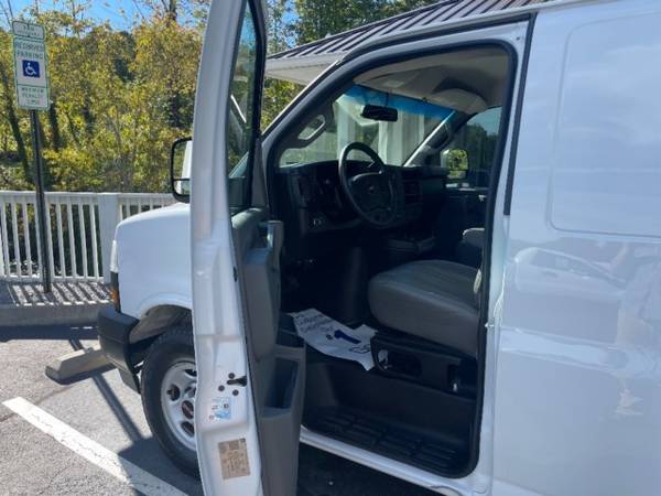 2019 GMC Savana Cargo Van SAVANA G2500 - - by dealer for sale in Fairview, VA – photo 9