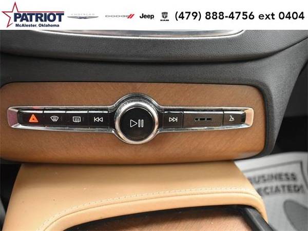 2016 Volvo XC90 Hybrid T8 Inscription - SUV - - by for sale in McAlester, AR – photo 17