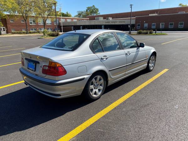 2000 BMW 323i Coup - cars & trucks - by owner - vehicle automotive... for sale in Wilmette, IL – photo 4