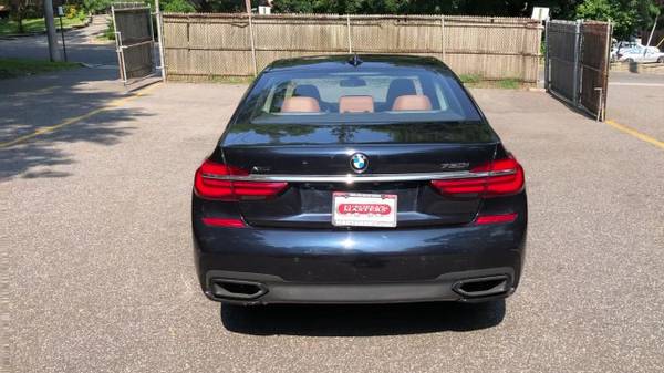 2016 BMW 750i xDrive for sale in Great Neck, NY – photo 17