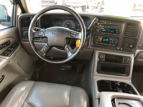 2005 Chevrolet Suburban 1500 LT 4WD 4dr SUV 168472 Miles for sale in Portage, WI – photo 16