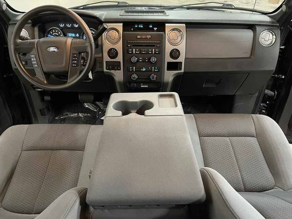 2013 Ford F-150 XLT - - by dealer - vehicle automotive for sale in Grand Rapids, MI – photo 12