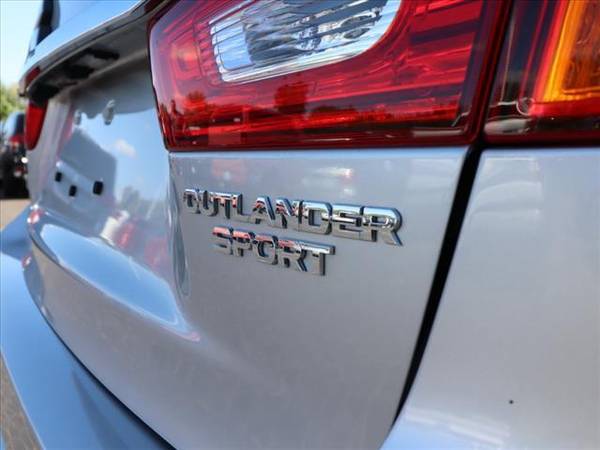 2019 Mitsubishi Outlander Sport LE - wagon for sale in Grand Blanc, MI – photo 10