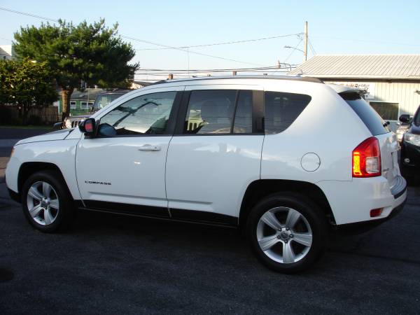 2011 Jeep Compass Latitude 4X4 for sale in New Cumberland, PA – photo 7