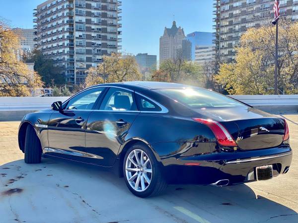 Jaguar XJ 5.0 V8 (X351) Absolute Beauty for sale in milwaukee, WI – photo 5