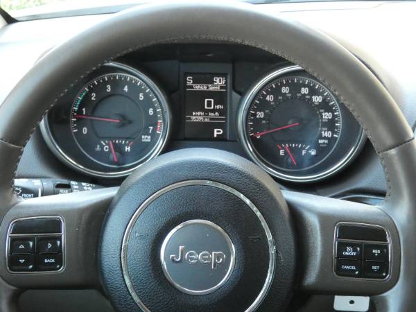 2013 Jeep GRAND CHEROKEE *WE FINANCE* ~ GORGEOUS AND ONLY 95K! ~ -... for sale in Flint, TX – photo 12