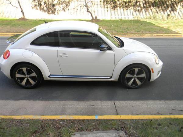 2013 VOLKSWAGEN BEETLE COUPE 2 0T Turbo - - by dealer for sale in MANASSAS, District Of Columbia – photo 5