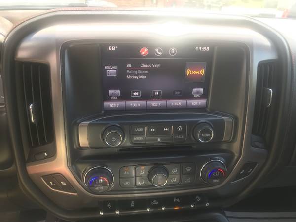 2015 GMC Sierra 1500 SLT Crew Cab Short Box 4WD for sale in Rome, NY – photo 17