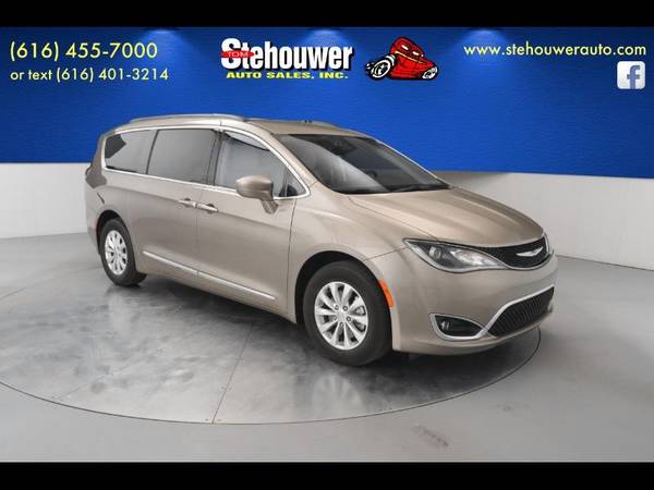 2017 Chrysler Pacifica TOURING L for sale in Grand Rapids, MI