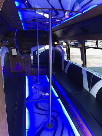 20 Pass Party Bus - Excellent for sale in Newport News, VA – photo 7