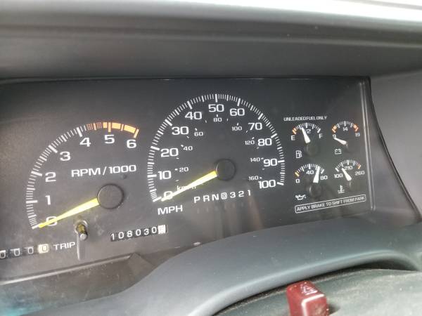 1996 GMC Suburban K2500 7.4 Big Block V-8 for sale in Westfield, WI – photo 16