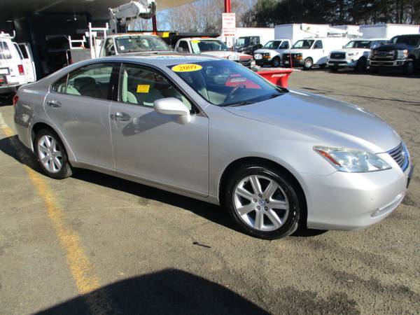 2009 Lexus ES 350 4dr Sdn - - by dealer - vehicle for sale in south amboy, WV – photo 2