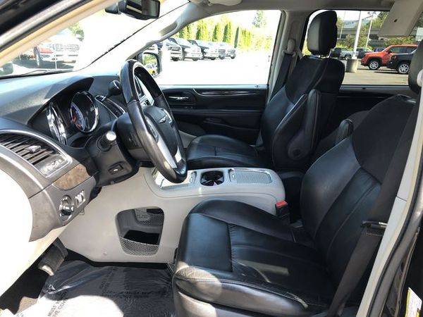 2016 Chrysler Town Country Limited for sale in Monroe, WA – photo 22
