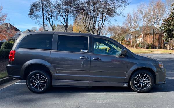 2017 Dodge Grand Caravan GT AMS Wheelchair Conversion - Side Entry for sale in Snellville, GA – photo 4