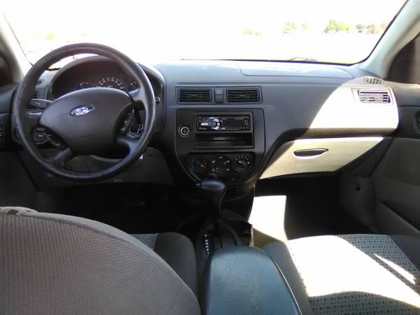2006 FORD FOCUS ZX4 SE for sale in Waynesboro, PA – photo 8
