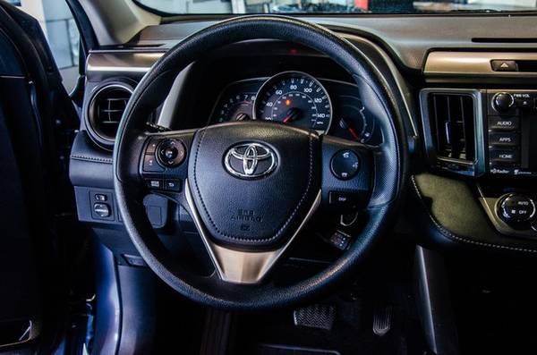2014 Toyota RAV4 All Wheel Drive RAV 4 AWD 4dr XLE SUV for sale in Bend, OR – photo 14