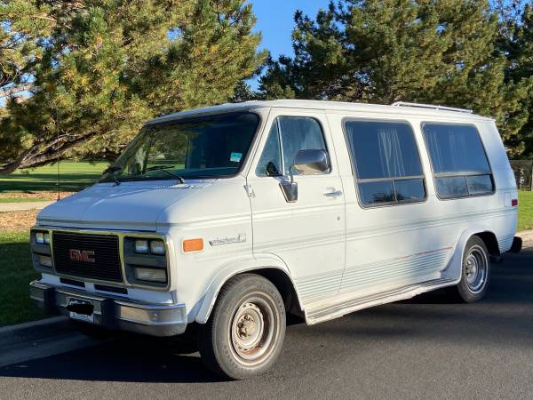 Great 1992 GMC Vandura 2500 custom conversion van with bed! - cars & for sale in Denver , CO