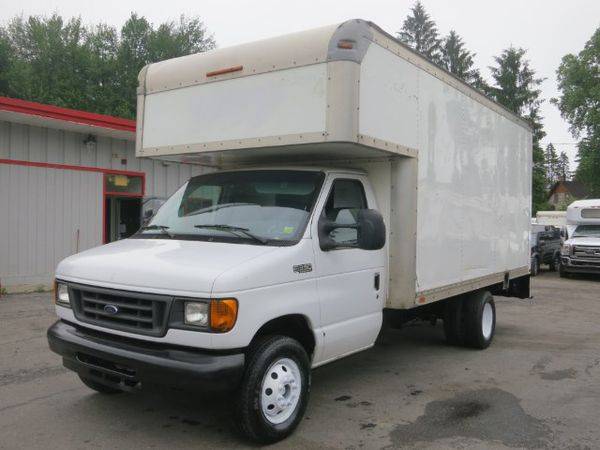 2005 Ford E-Series Van E-350 14 foot PLUS 4 FOOT ATTIC 18 FOOT BOX... for sale in Walden, NY – photo 15