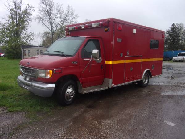 1998 Ford E350 RV Ambulance Conversion - - by dealer for sale in Galion, OH – photo 2