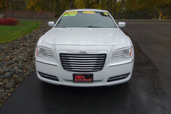 2013 Chrysler 300 BEAUTIFUL CONDITION, ONLY 98K MILES!!! for sale in PUYALLUP, WA – photo 3