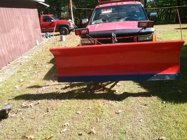 1993 GMC with plow for sale in Honesdale, PA – photo 2