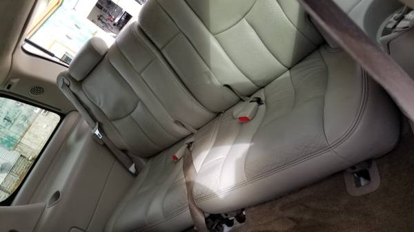 2004 Cadillac Escalade for sale in Fond Du Lac, WI – photo 9