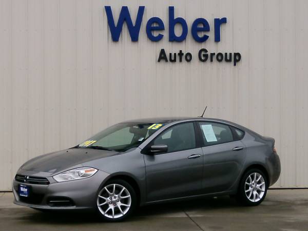 2013 Dodge Dart SXT-RUNS AND DRIVES GREAT! GREAT CONDITION! for sale in Silvis, IA