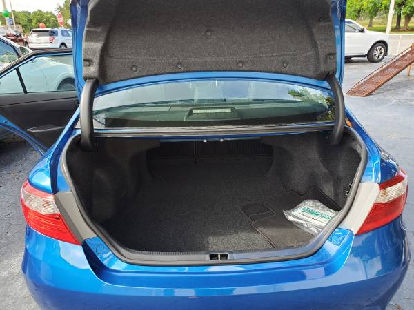 2017 Camry SE -39k mi- Sport-Tuned Suspension, Smartphone... for sale in Fort Myers, FL – photo 5