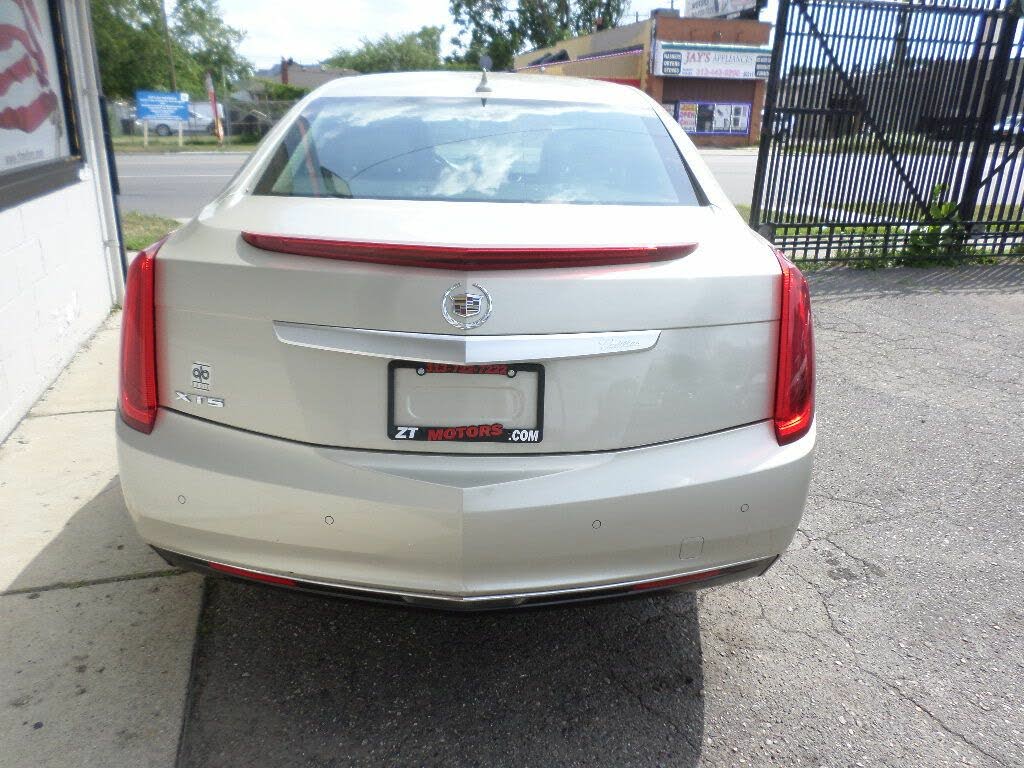 2013 Cadillac XTS FWD for sale in Detroit, MI – photo 2