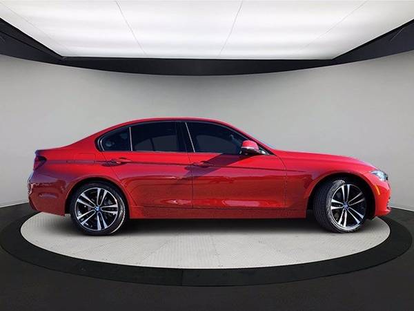 2018 BMW 3 Series 330i xDrive sedan Melbourne Red Metallic - cars & for sale in Columbus, OH – photo 8