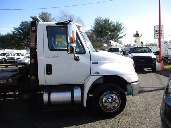 2012 International 4300 ROLL BACK, FLAT BED, TOW TRUCK ** 66K MILES... for sale in South Amboy, NY – photo 4