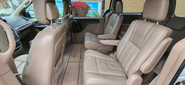 2012 Chrysler Town and County Touring-L for sale in Rothschild, WI – photo 13