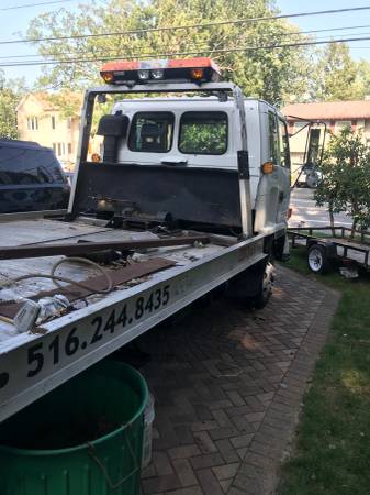 1995 Isuzu FRR flatbed tow for sale for sale in Brentwood, NY – photo 3