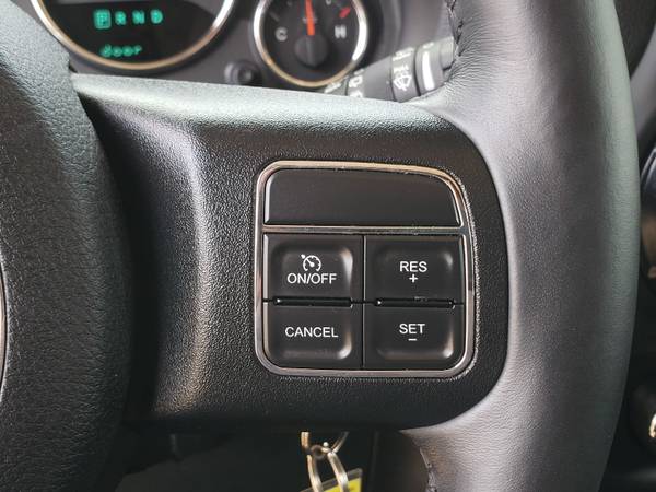 2014 JEEP WRANGLER: Sahara · 4wd · 65k miles - cars & trucks - by... for sale in Tyler, TX – photo 22