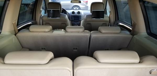 2010 MERCEDES-BENZ GL550 4-MATIC SPORT PACKAGE - cars & trucks - by... for sale in Houston, TX – photo 21