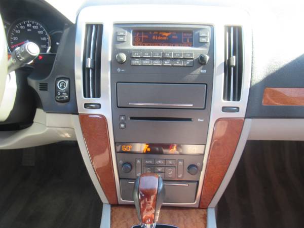 2009 Cadillac STS Luxury! Leather! Sunroof! Ice Cold AC! WE FINANCE!! for sale in Terrell, TX – photo 17