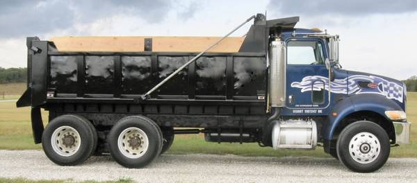 2005 Pre Emission 330 HP Peterbuilt Dump Truck for sale in Barnsdall, AR – photo 2