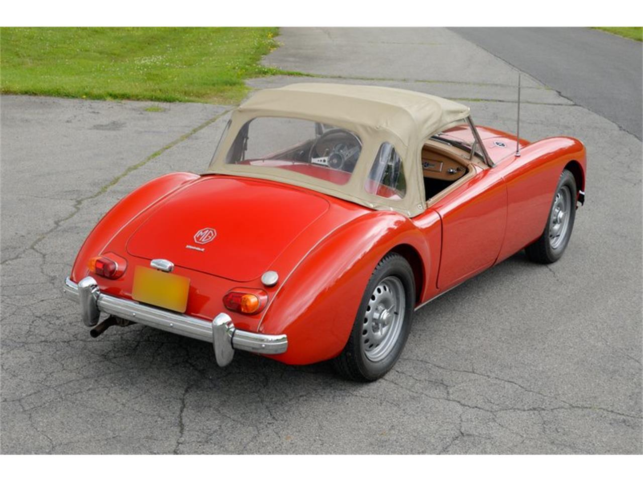 For Sale at Auction: 1962 MG MGA for sale in Saratoga Springs, NY – photo 11