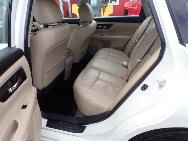 2015 Nissan Altima 2.5 SL 4dr Sedan Very NICE for sale in Savage, MN – photo 11