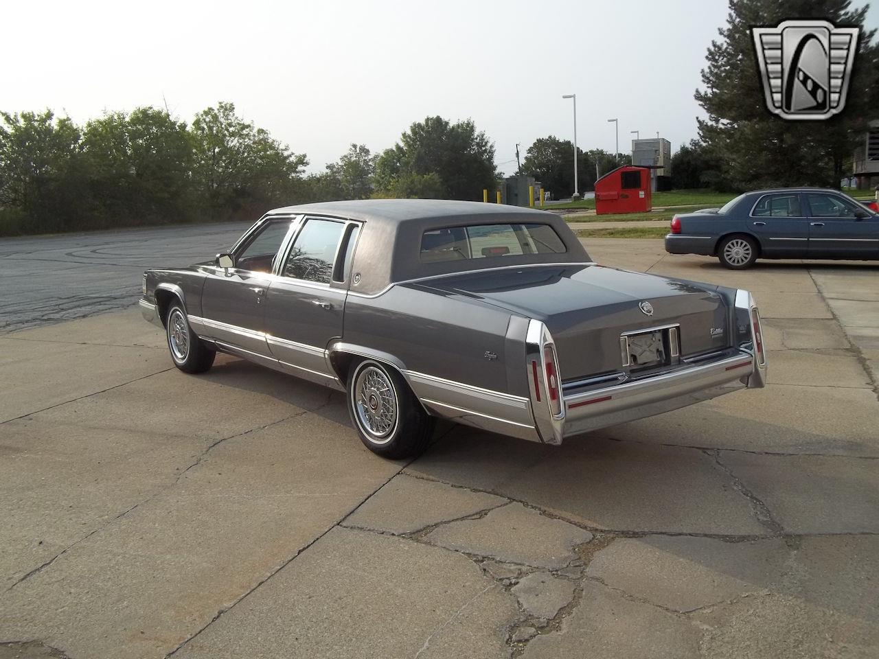 1992 Cadillac Fleetwood for sale in O'Fallon, IL – photo 6