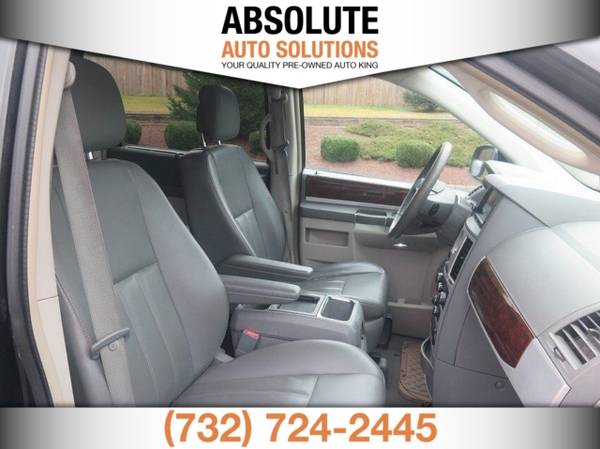 2010 Chrysler Town Country Touring 4dr Mini Van - cars & trucks - by... for sale in Hamilton, NY – photo 7