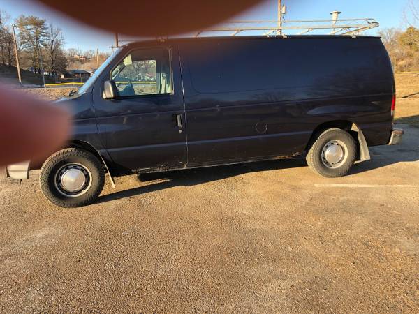 Ford E150 Cargo Van LOW Miles for sale in Hermann, MO – photo 2