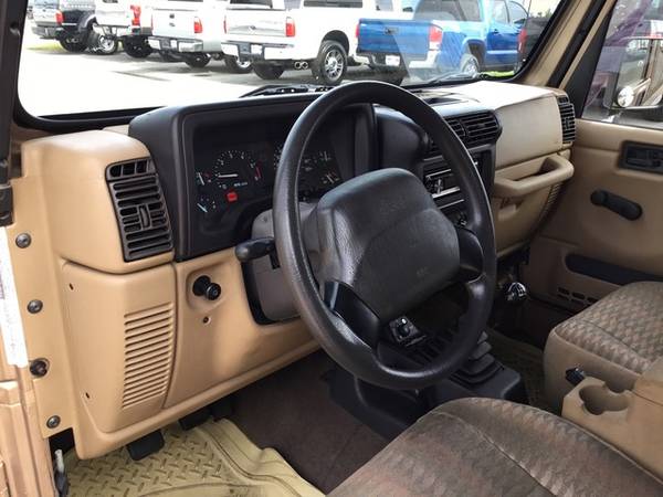 1999 Jeep Wrangler Desert Sand Pearl WOW... GREAT DEAL! for sale in Pensacola, FL – photo 18
