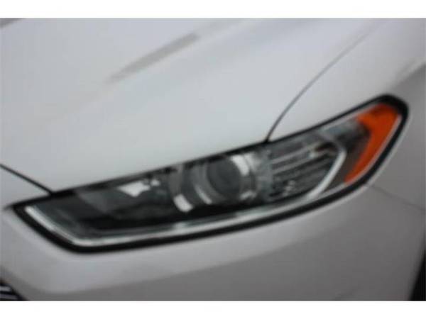 2014 Ford Fusion sedan SE 4dr Sedan - Off White for sale in East Orange, NJ – photo 14